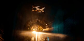 How to Use Guest Posts to Improve Your E-E-A-T and Authority