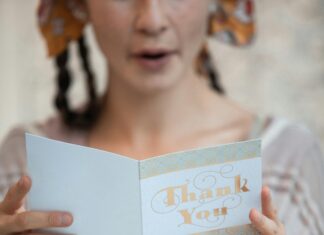 Should You Outsource Your Guest Posting or Handle It Yourself?