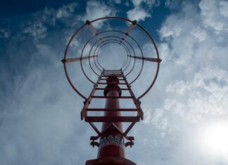 Backlink ROI Benchmarks by Industry: Unlocking Your Website’s Potential