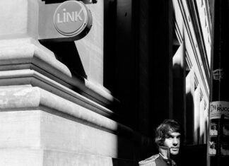 How to Outsource Link Building Safely for Maximum SEO Success