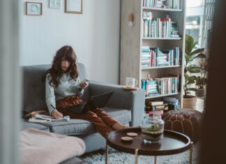 How to Combine Email Marketing and Blogger Outreach for Success