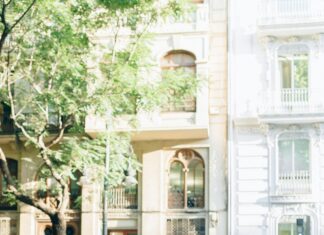 Why Blogger Outreach Is The Secret To Building Powerful Backlinks