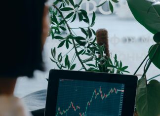 How to Use Competitor Backlink Analysis for Explosive Growth