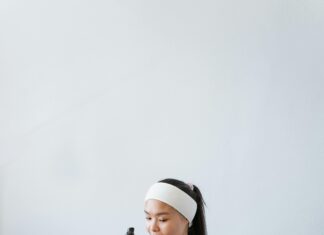 Blogger Outreach vs. Influencer Marketing: Which Drives Better Results?